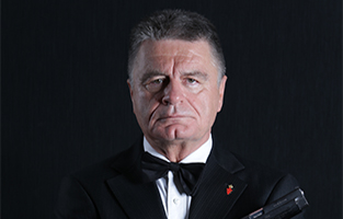 dejan lučić u kikindi laguna knjige